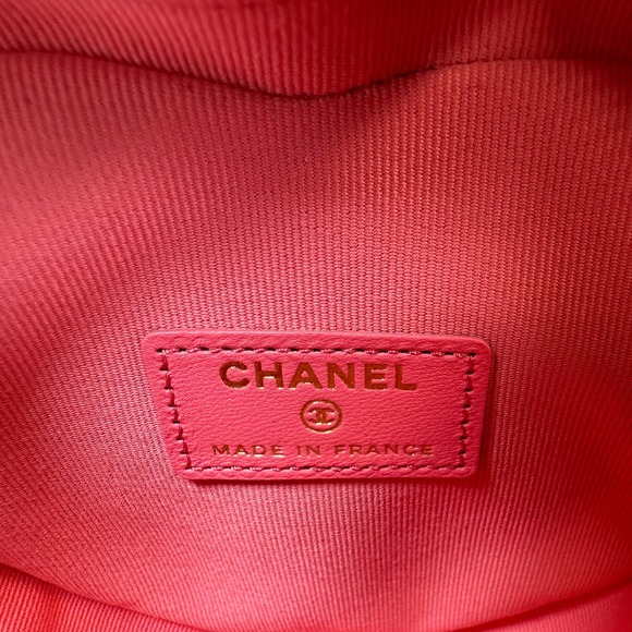 Chanel Pink Heart Bag Mini 22S CC small Lambskin Leather Crossbody bag New w/tag - Picture 12 of 15